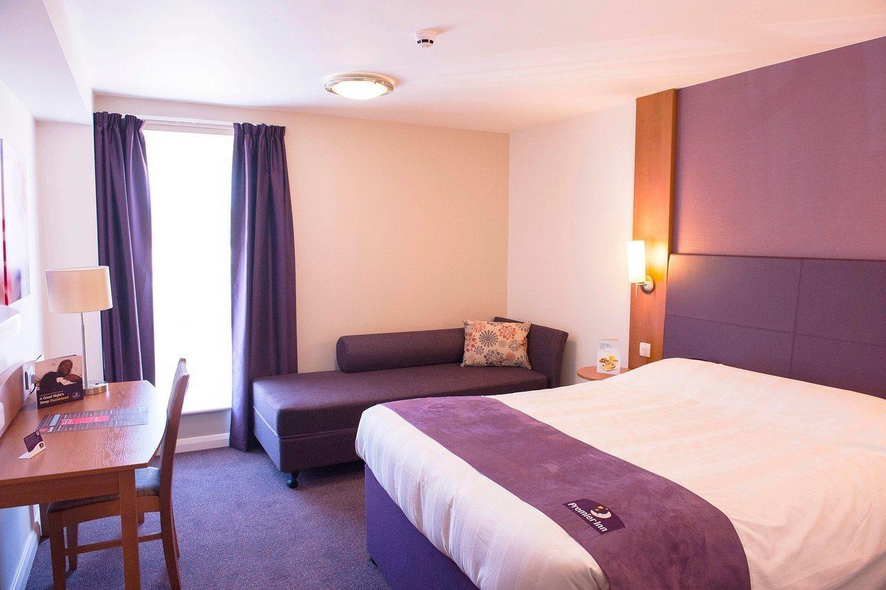 Premier Inn East Midlands Airport Diseworth Exterior photo